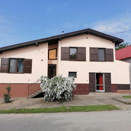 Chlaba Apartman Chl'aba Exteriér fotografie