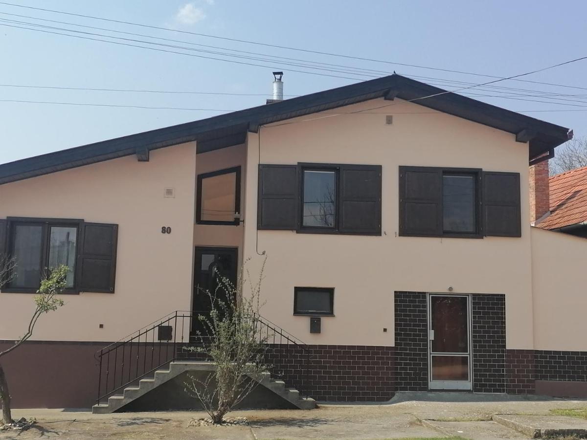 Chlaba Apartman Chl'aba Exteriér fotografie