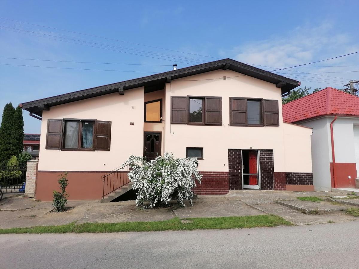 Chlaba Apartman Chl'aba Exteriér fotografie